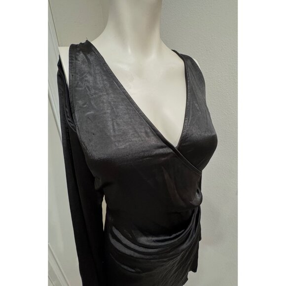 ASTR The Label Dress Satin Long Sleeve Shoulder Cutout Draped Mini Black Dress - Picture 4 of 6